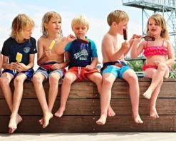 Color Kids Badeshorts Beach Shorts Türkis/blau Blockstreifen -Kinderbekleidungs Geschäft kinder badebekleidung uv schutz 1280x1280 1