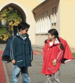 Playshoes Kinder Regencape Gelb Extra Lang Regenponcho -Kinderbekleidungs Geschäft regencape f r schulranzen 1280x1280